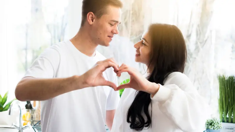 Năm cá nhân số 7 là gì? Năm 2025 hé lộ điều gì về tình yêu, sự nghiệp